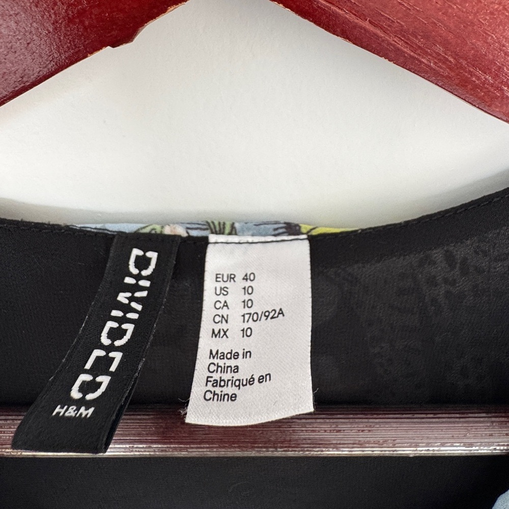 H&M Black and Blue Ruffled Wrap Dress with Bishop Sleeves - Picture 5 of 7